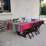L'esperluette En Camargue Couette-café