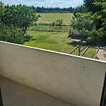 L'esperluette En Camargue 3* Uchaud