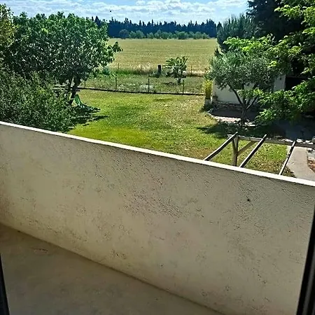 L'esperluette En Camargue