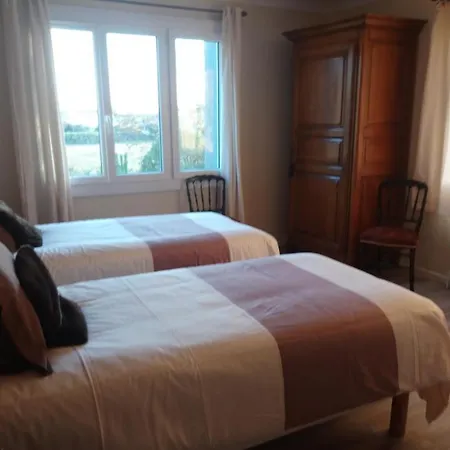 L'esperluette En Camargue 3*