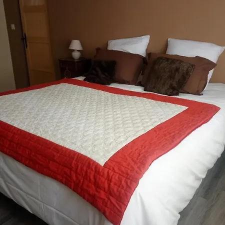 Bed & Breakfast L'esperluette En Camargue Uchaud