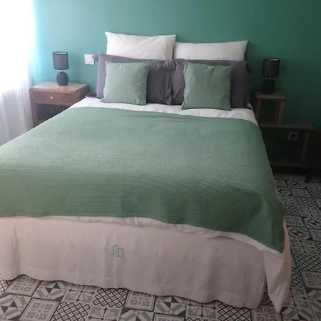L'esperluette En Camargue Bed & Breakfast
